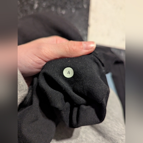 Lululemon Drawstring Leggings - Picture 2 of 4